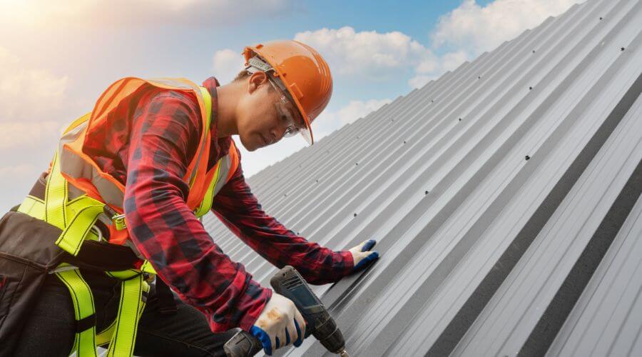Owens Corning roofing contractor in Sutter, IL